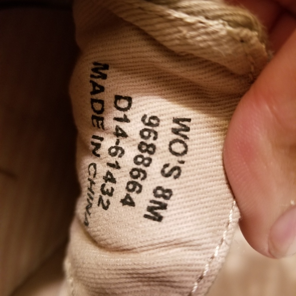 Shoes - Picture 2 of 3